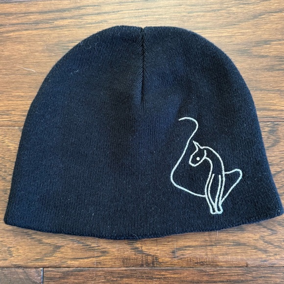 Baby Phat Accessories - Baby Phat black white embroidered kitty toque beanie hat